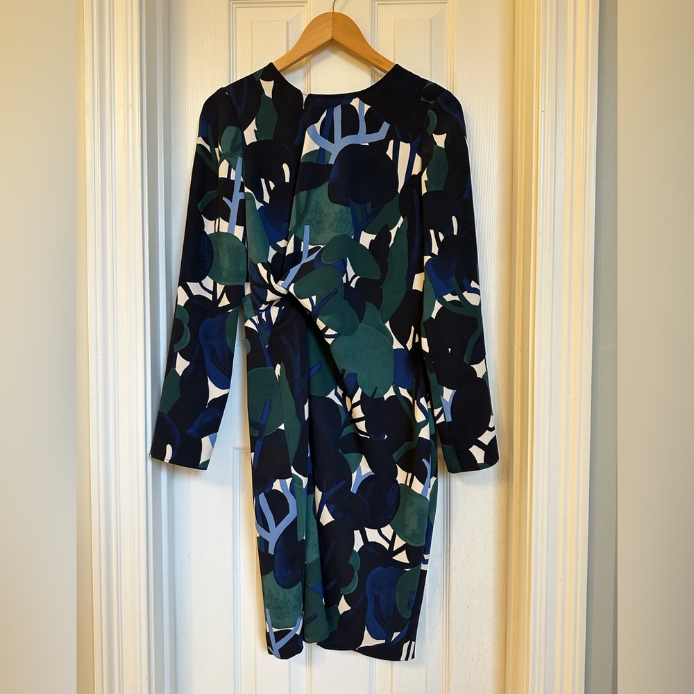 Ann Taylor dress size 4 Tall.
